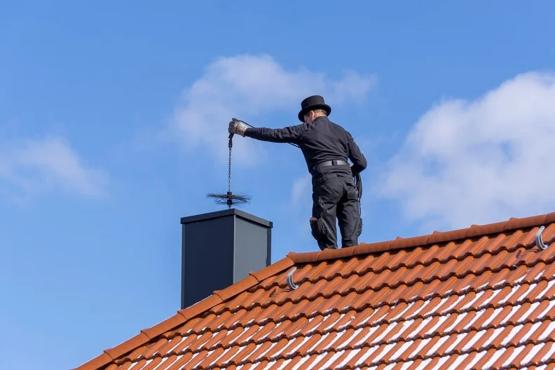 How Do You Know If Your Chimney Needs Cleaning in Plymouth MI